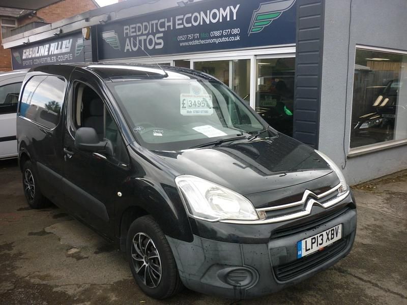 Black Used 2013 Citroën Berlingo MPV | £3,495 (Good price) - Image 1/4