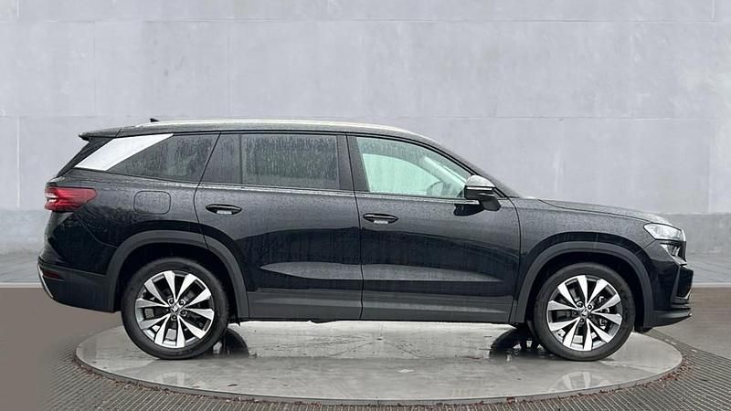 New Skoda Kodiaq SE L 204 HP (150 kW) 2025 Black magic pearlescent SUV