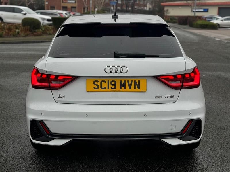 Usado Audi A1 S-Line 2019 Branco SUV