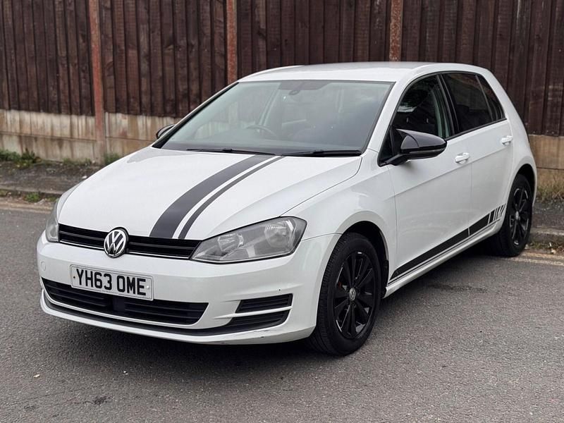 Used VW Golf VII SE 2013 White Hatchback