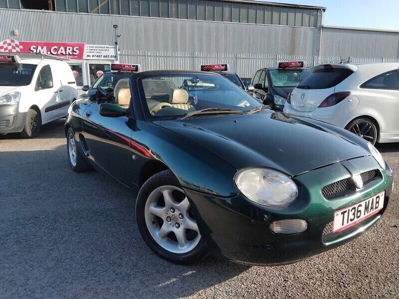 Green Used 1999 MG F Cabriolet | £1,995 (Fair price) - Image 1/4