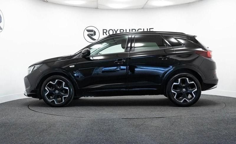 Used Vauxhall Grandland X Ultimate 130 HP (95 kW) 2022 Black SUV