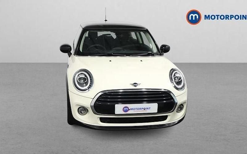 Used Mini Cooper Classic 136 HP (100 kW) 2021 Hatchback