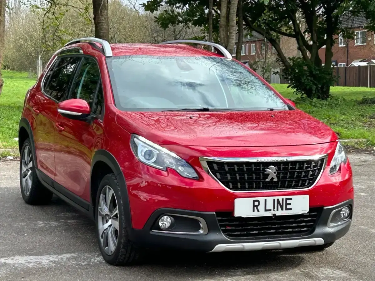 Second-hand Peugeot 2008 Allure 2019 Roșu SUV