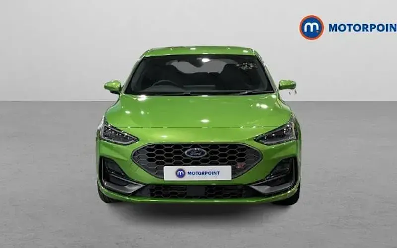 Used Ford Focus ST 280 HP (205 kW) 2023 Green Hatchback