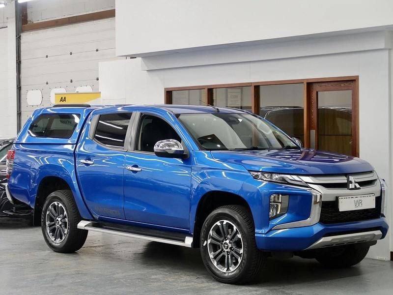Blue Used 2020 Mitsubishi L200 Warrior Pickup | £13,995 (Super price) - Image 1/4