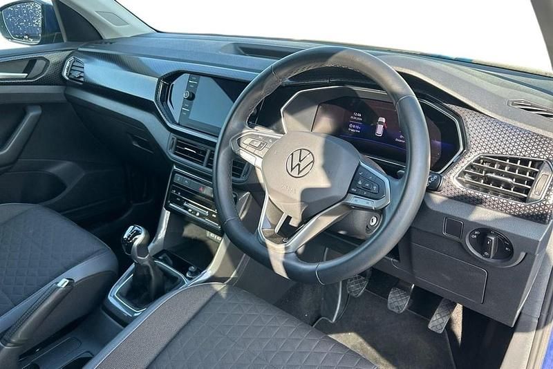 Usado VW T-Cross SEL 110 HP (80 kW) 2023 Azul SUV