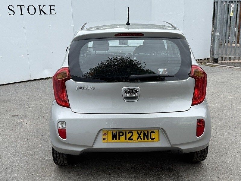 Image 3/4
