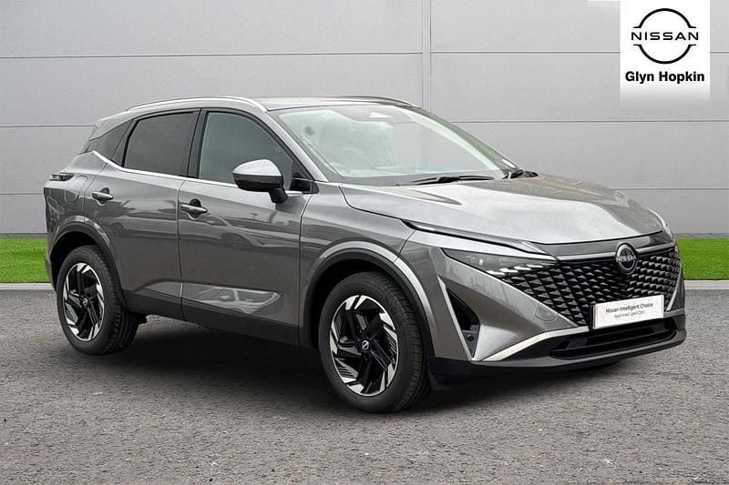 Grey Used 2024 Nissan Qashqai N-Connecta SUV | £19,951 (Fair price) - Image 1/4