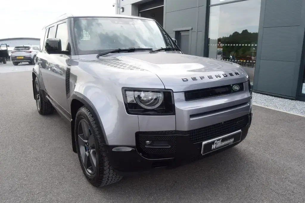 Used Land Rover Defender HSE Dynamic 2023 Grey SUV