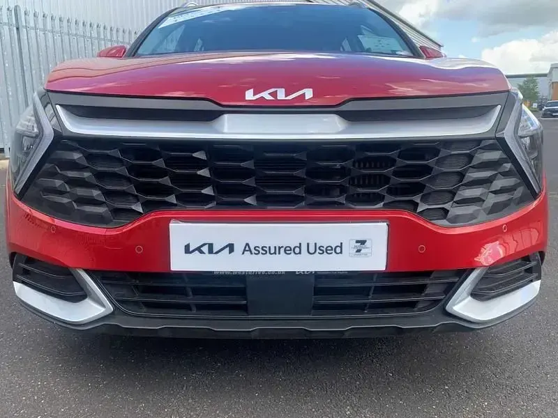Gebraucht Kia Sportage 157 PS (115 kW) 2025 Rot SUV