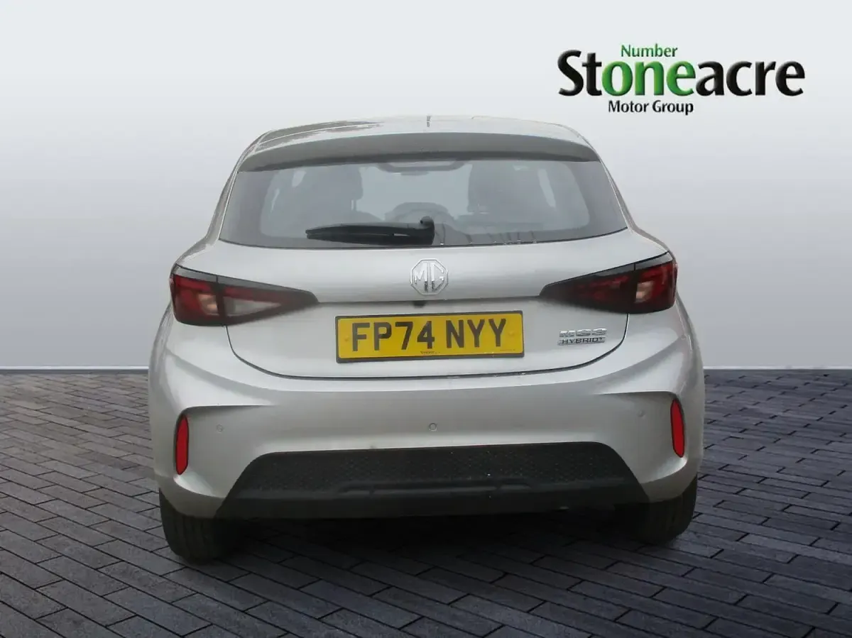 Used MG MG3 SE 194 HP (142 kW) 2024 Silver Hatchback