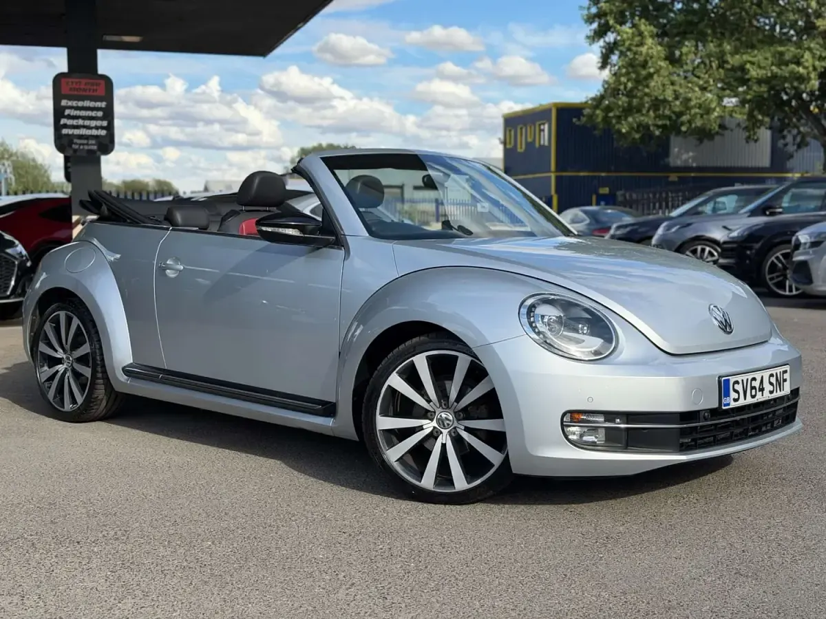 Used VW Beetle Sport 140 HP (102 kW) 2014 Silver Hatchback