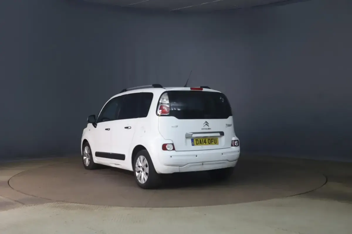 Used Citroën C3 Picasso Exclusive 2014 White MPV