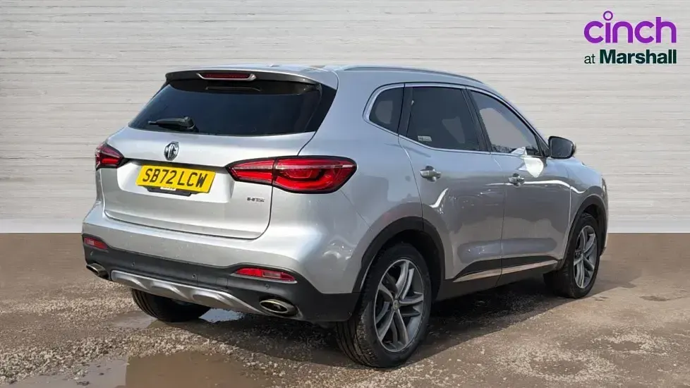 Used MG HS Exclusive 162 HP (119 kW) 2023 Silver SUV