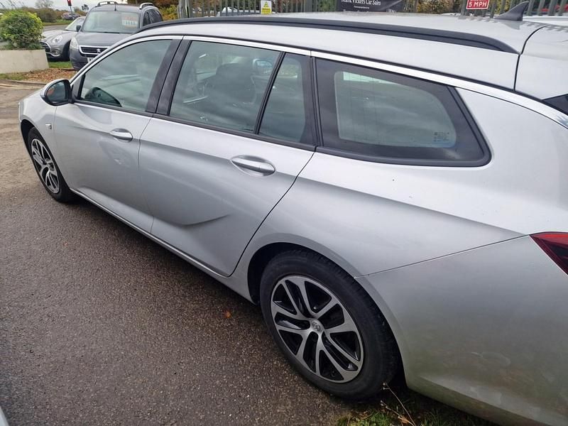 Used Vauxhall Insignia Design Edition 2018 Silver Estate