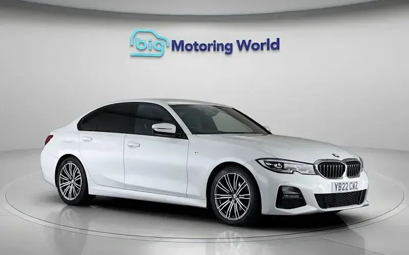 Usado BMW 320 M Sport 184 HP (135 kW) 2022 Branco Sedan