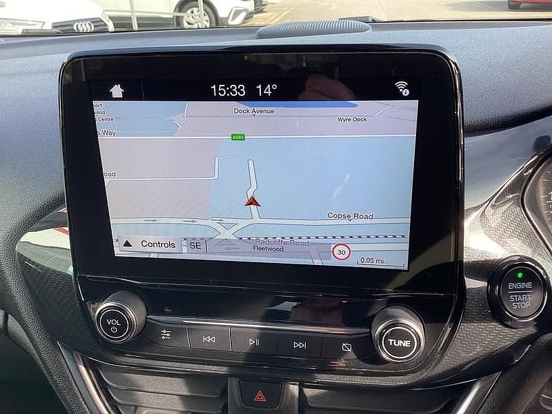 Used Ford Fiesta ST-Line 100 HP (73 kW) 2018 White Hatchback