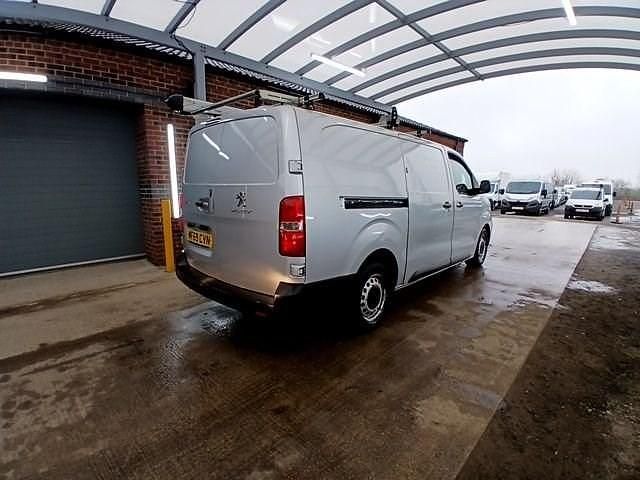 Used Peugeot Expert 2019 Silver Van