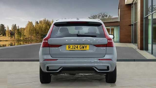 Usado Volvo XC60 Plus 350 HP (257 kW) 2025 SUV