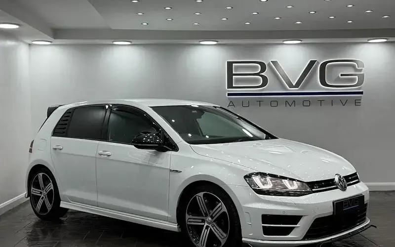 Used VW Golf VII R 300 HP (220 kW) 2016 Hatchback