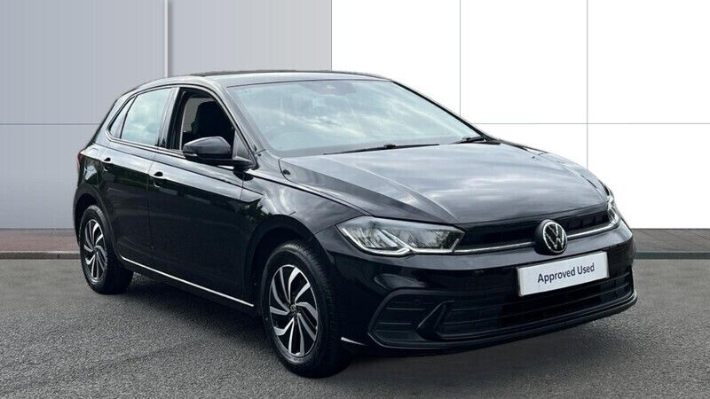 Used 2022 VW Polo Life Hatchback | £14,995 (Good price) - Image 1/4