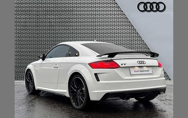 Used Audi TT Black Edition 194 HP (142 kW) 2023 White Coupe