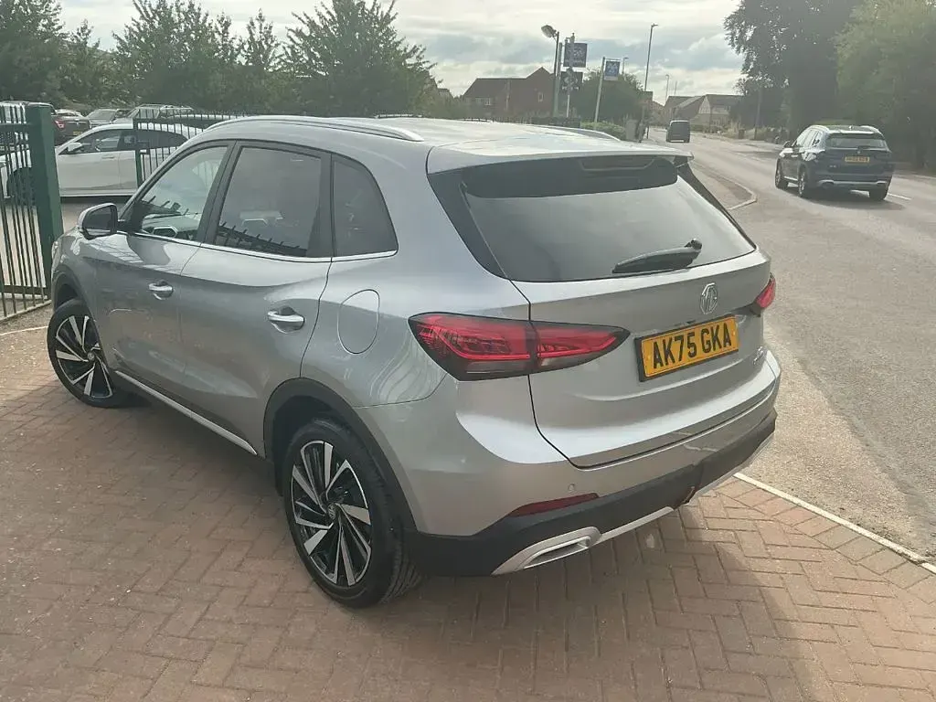 Used MG ZS Trophy 2025 SUV