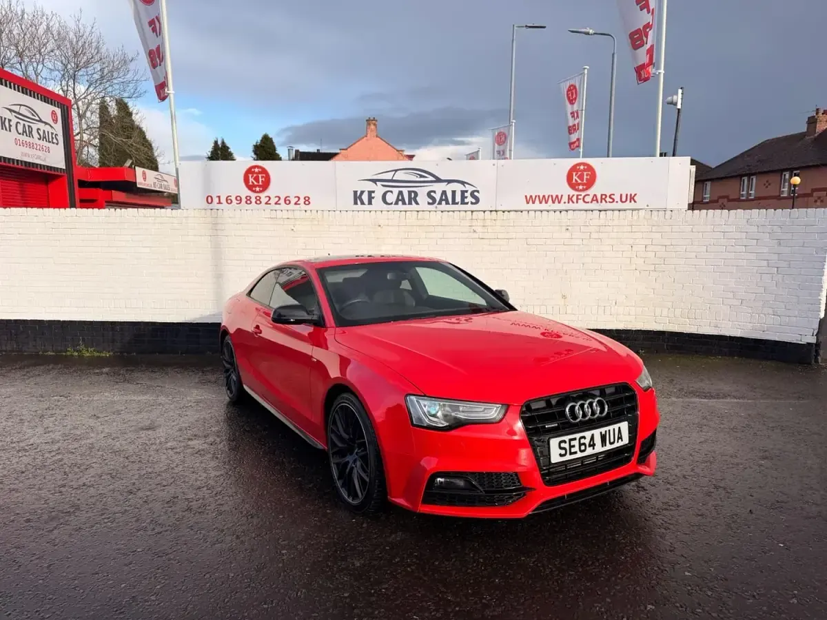 Used Audi A5 Black Edition 177 HP (130 kW) 2015 Red Coupe