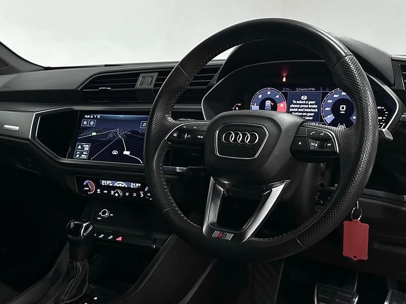 Usado Audi Q3 S-Line 190 HP (139 kW) 2019 Azul SUV