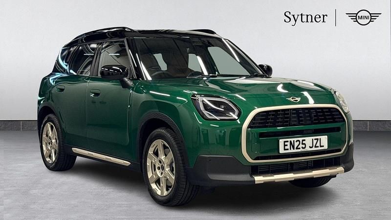 Green Used 2025 Mini Countryman SUV | £30,500 (Good price) - Image 1/4
