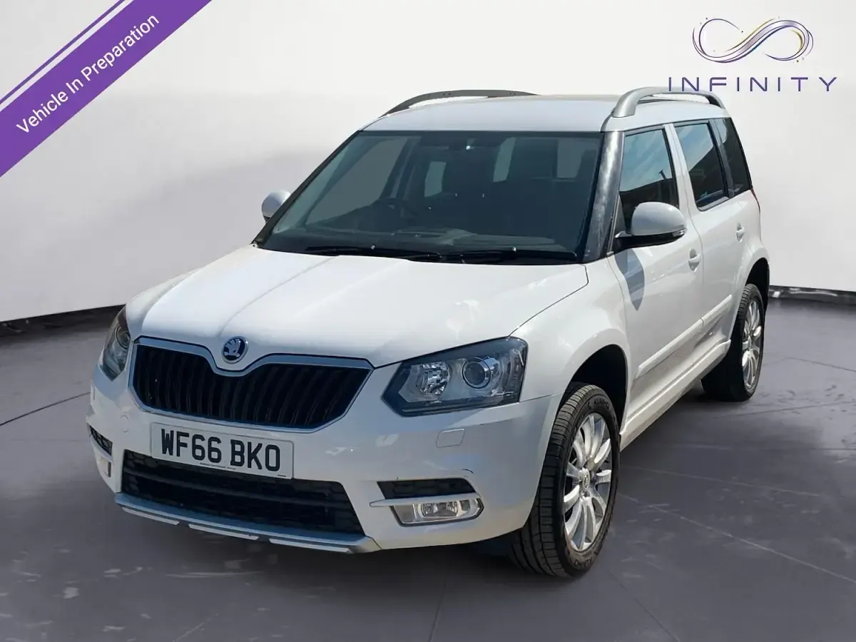 Used Skoda 110 R SE L 2016 White Hatchback