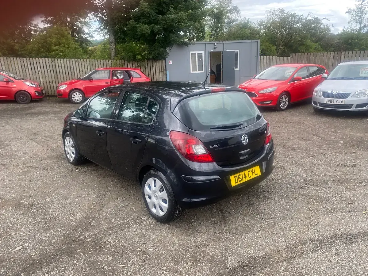 Used Vauxhall Corsa Design Edition 2014 Black Hatchback