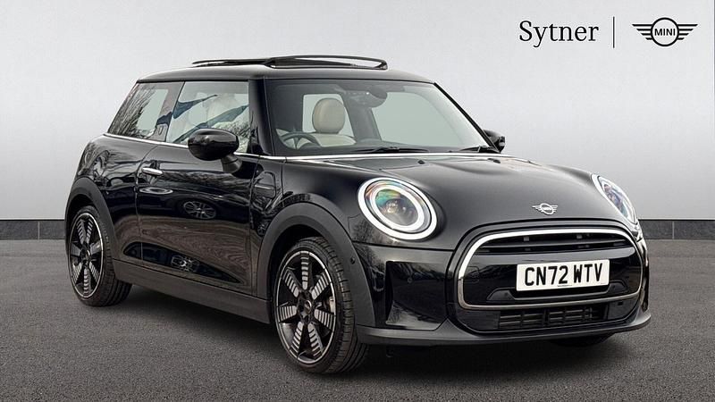 Used Mini Cooper Exclusive 134 HP (98 kW) 2022 Black Hatchback