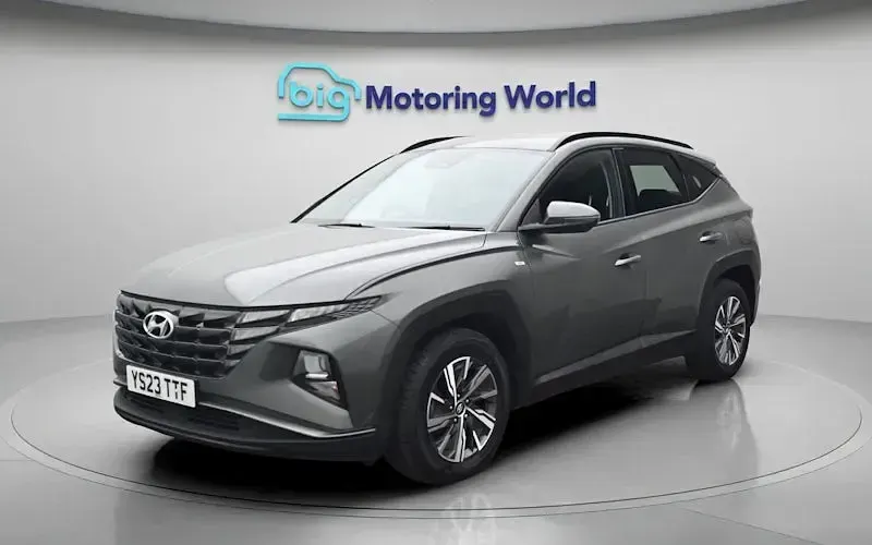 Used Hyundai Tucson SE 180 HP (132 kW) 2023 Grey SUV