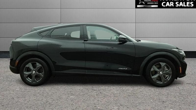 Used Ford Mustang Standard Range 269 HP (197 kW) 2022 Black SUV