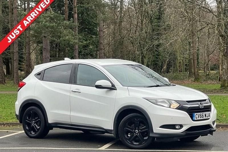 Used Honda HR-V SE 120 HP (88 kW) 2017 White SUV