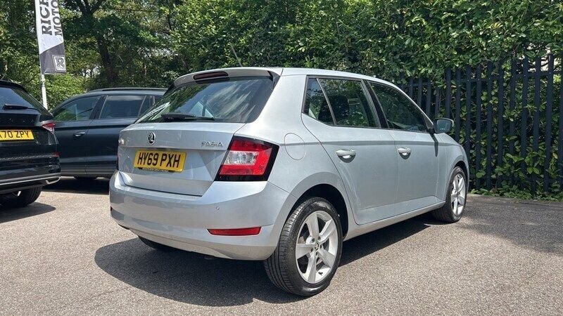 Used Skoda Fabia SE L 95 HP (69 kW) 2019 Silver Hatchback