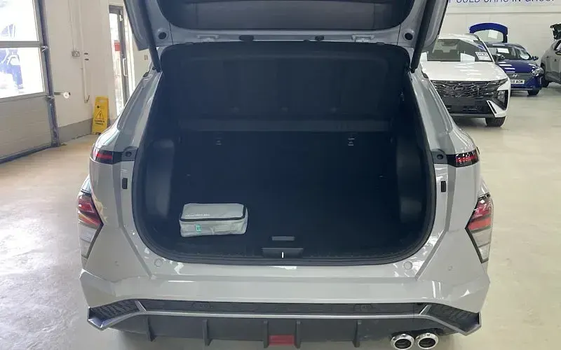 Gebraucht Hyundai Kona N Line 129 PS (94 kW) 2025 Grau SUV