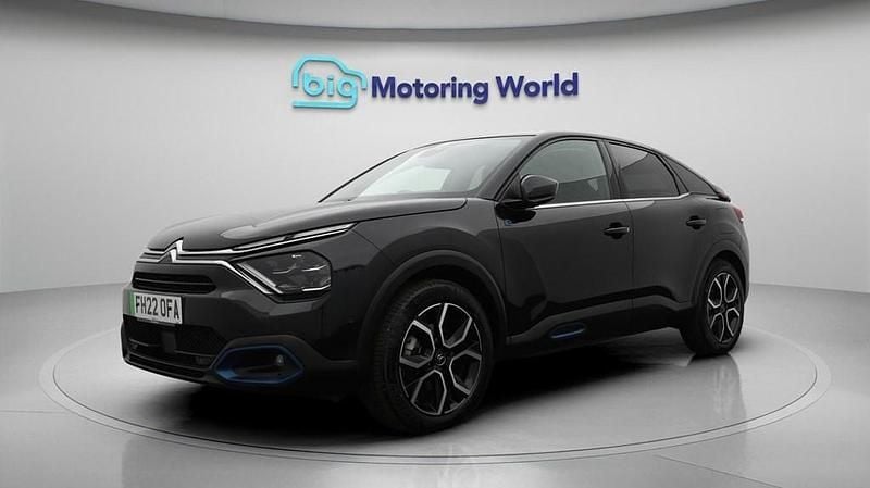 Used Citroën e-C4 Shine 100 kW (136 HP) 2022 Hatchback
