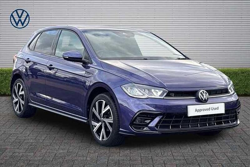 Used VW Polo R-line 95 HP (69 kW) 2024 Mauve/purple Hatchback