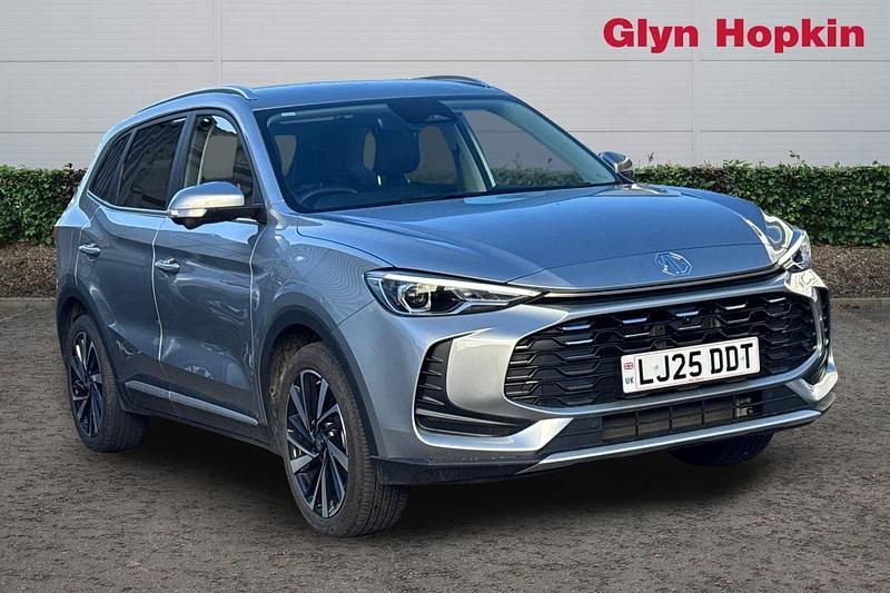 Silver Used 2025 MG ZS Trophy Hatchback | £20,040 (Fair price) - Image 1/4