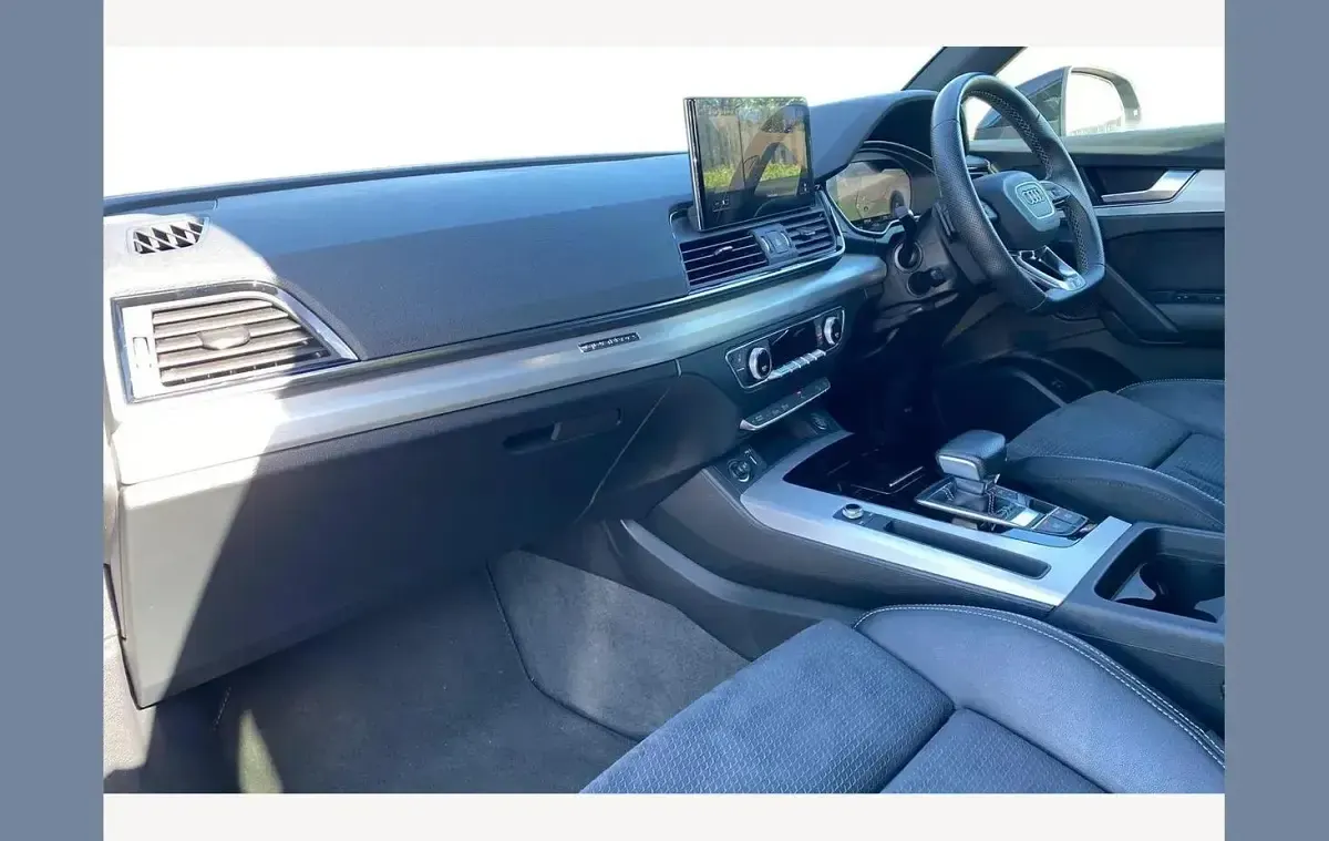 Used Audi Q5 Sportback S-Line 265 HP (194 kW) 2021 Black SUV