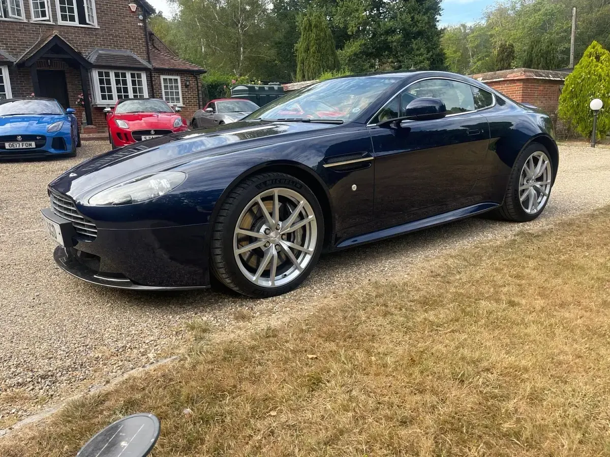 Used Aston Martin Vantage 2015 Blue Coupe