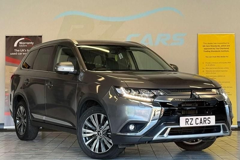 Used Mitsubishi Outlander 150 HP (110 kW) 2018 Grey SUV
