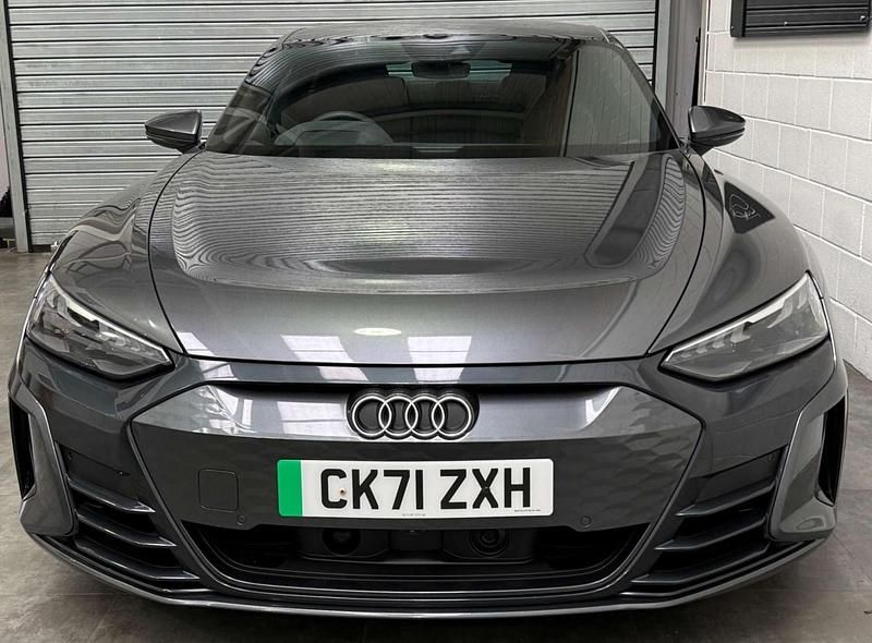 Used Audi e-tron GT quattro 494 kW (673 HP) 2021 Grey Sedan