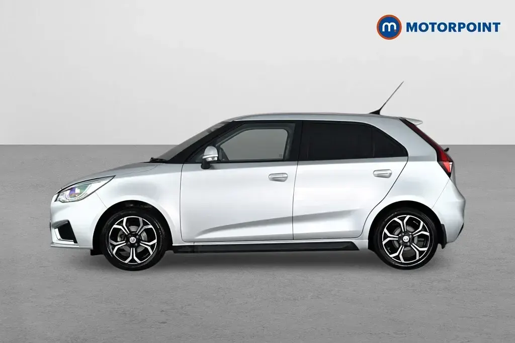 Used MG MG3 Exclusive 106 HP (77 kW) 2019 Silver Hatchback