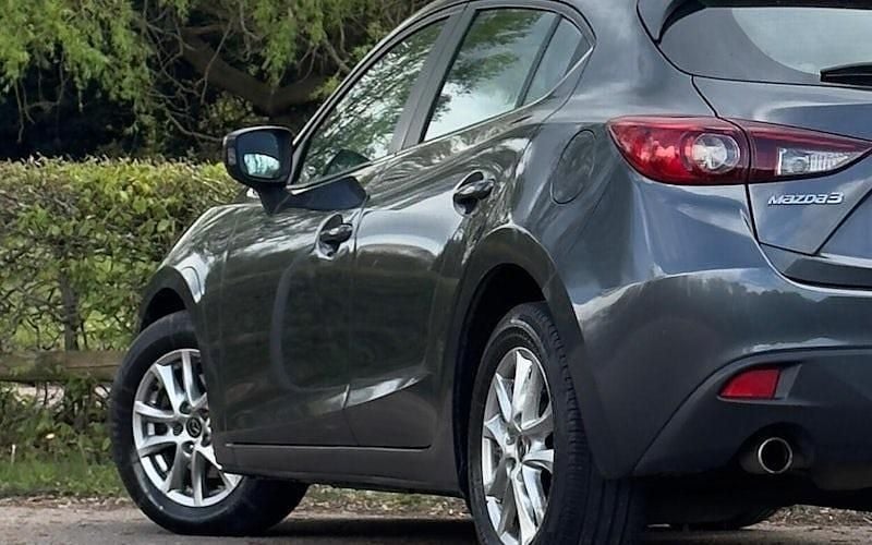 Used Mazda 3 120 HP (88 kW) 2016 Hatchback