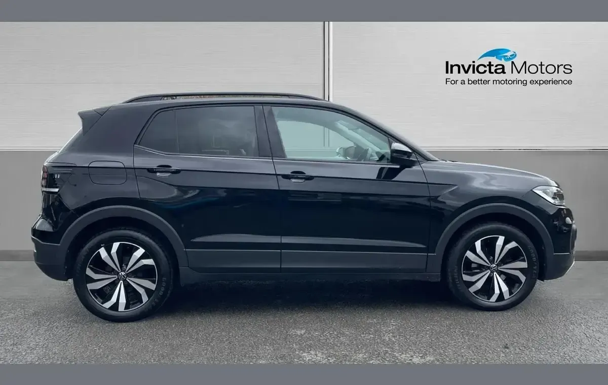 Usado VW T-Cross Black Edition 95 CV (69 kW) 2022 Negro SUV