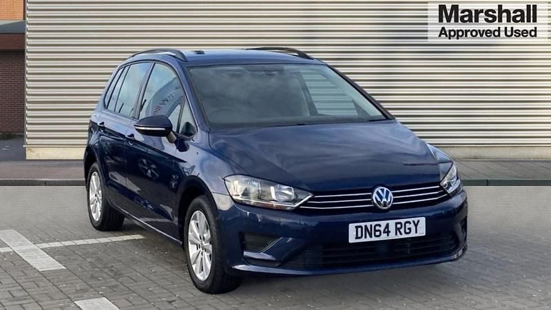Blue Used 2014 VW Golf VII SE Hatchback | £11,131 - Image 1/4